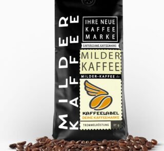 Frisch gerösteter milder Kaffee aus der traditionellen Kaffeerösterei