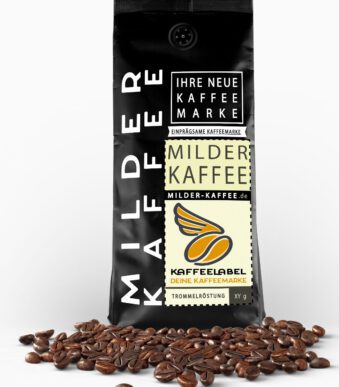 Frisch gerösteter milder Kaffee aus der traditionellen Kaffeerösterei